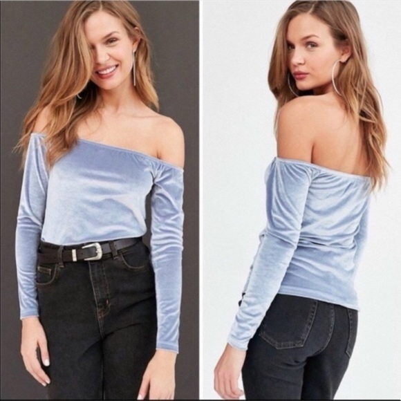 silence + noise Tops - Silence + noise blue velvet off the shoulder long sleeve top